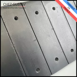 Equerres en métal - Petit prix - Fin de série