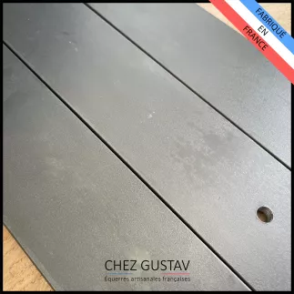 Equerres en métal - Petit prix - Fin de série