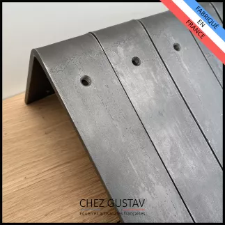 Equerres en métal - Petit prix - Fin de série