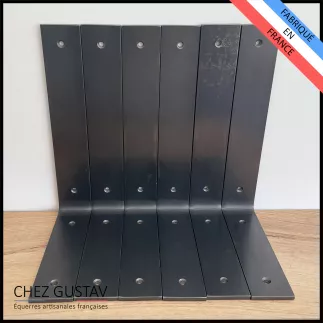 Equerres en métal - Petit prix - Fin de série